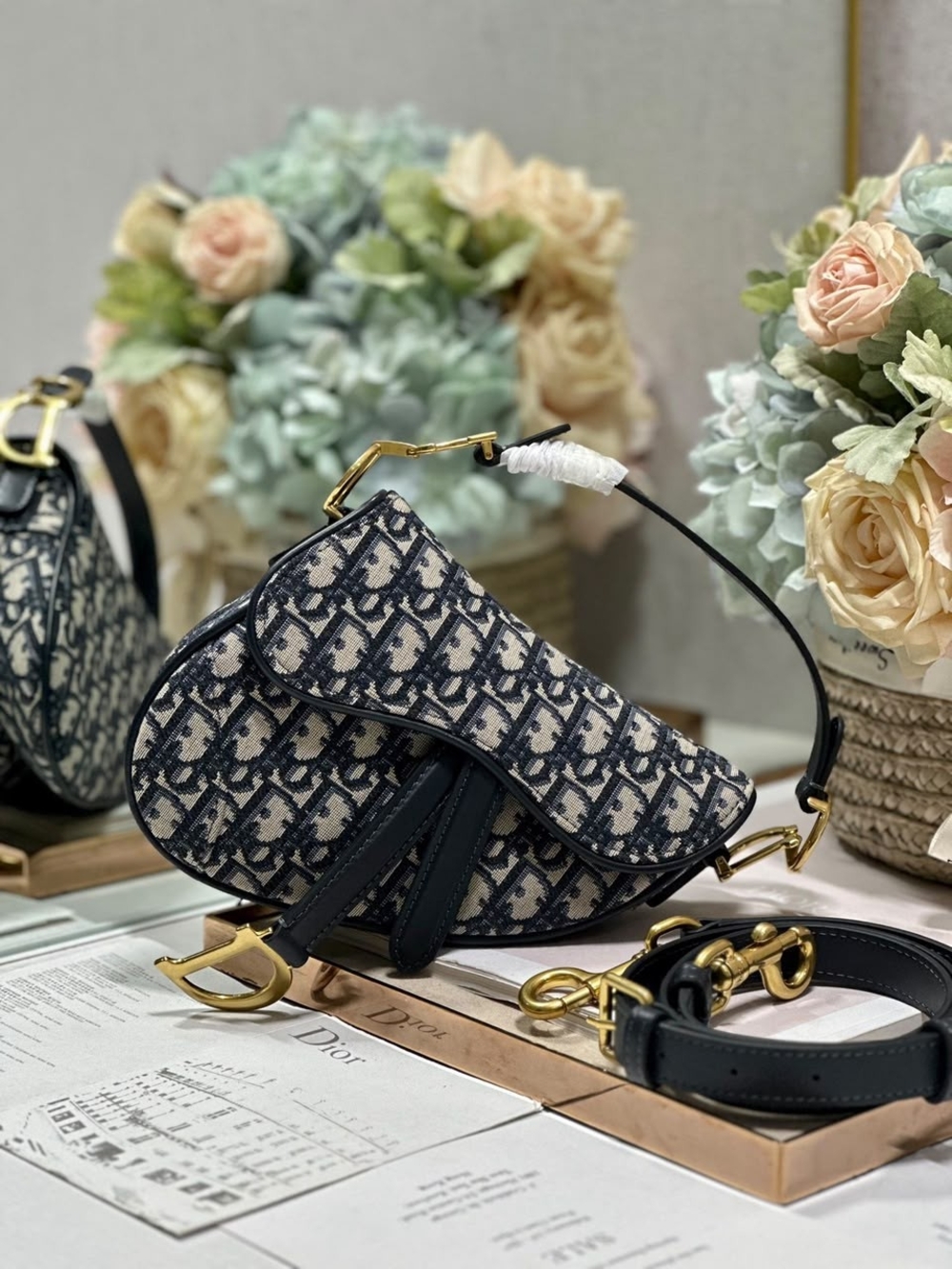 Dior Navy and Cream Oblique Saddle Shoulder Bag with Gold Hardware